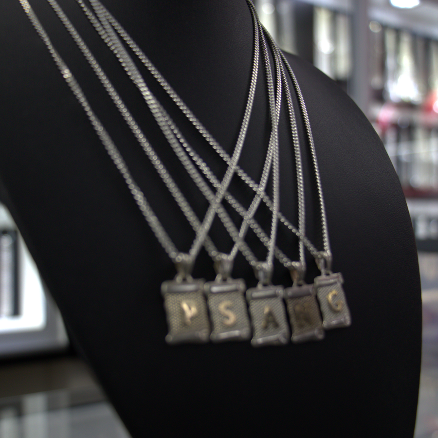 Lote de Cadenas de Plata con Letras – Diseños de Iniciales