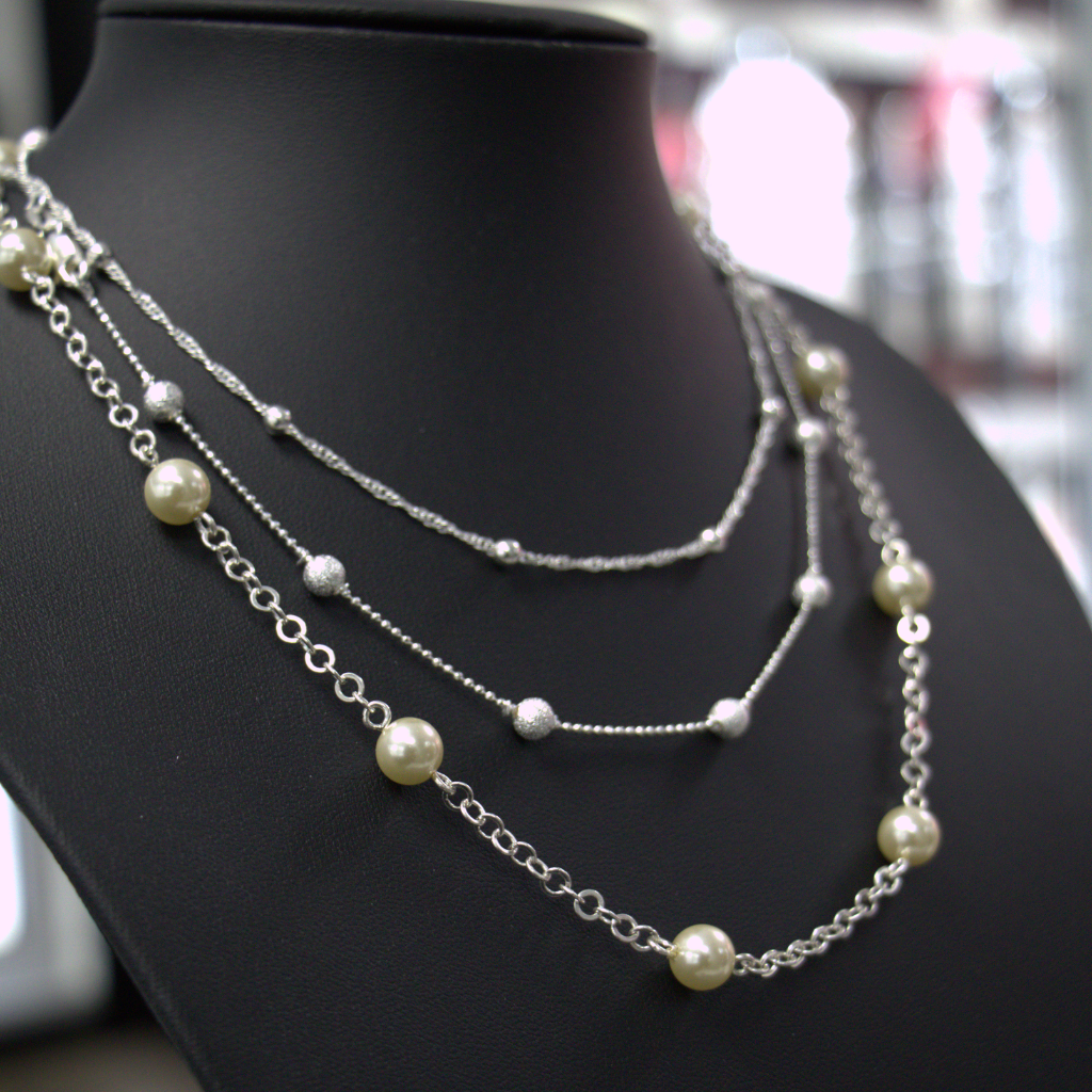 Lote de Collares de Plata con Perlas – Diseños Delicados