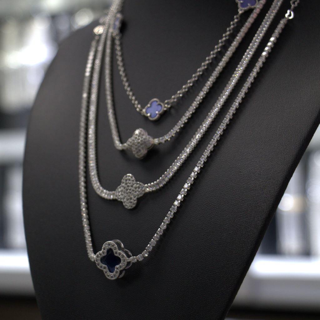 Lote de Collares de Plata con Trébol – Diseños Surtidos