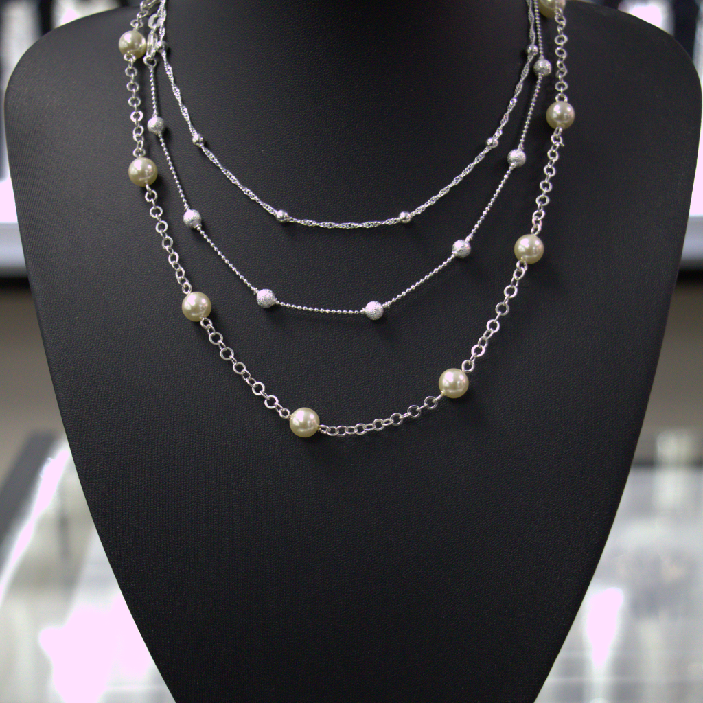 Lote de Collares de Plata con Perlas – Diseños Delicados