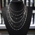 Lote de Collares de Plata con Corazones y Dijes