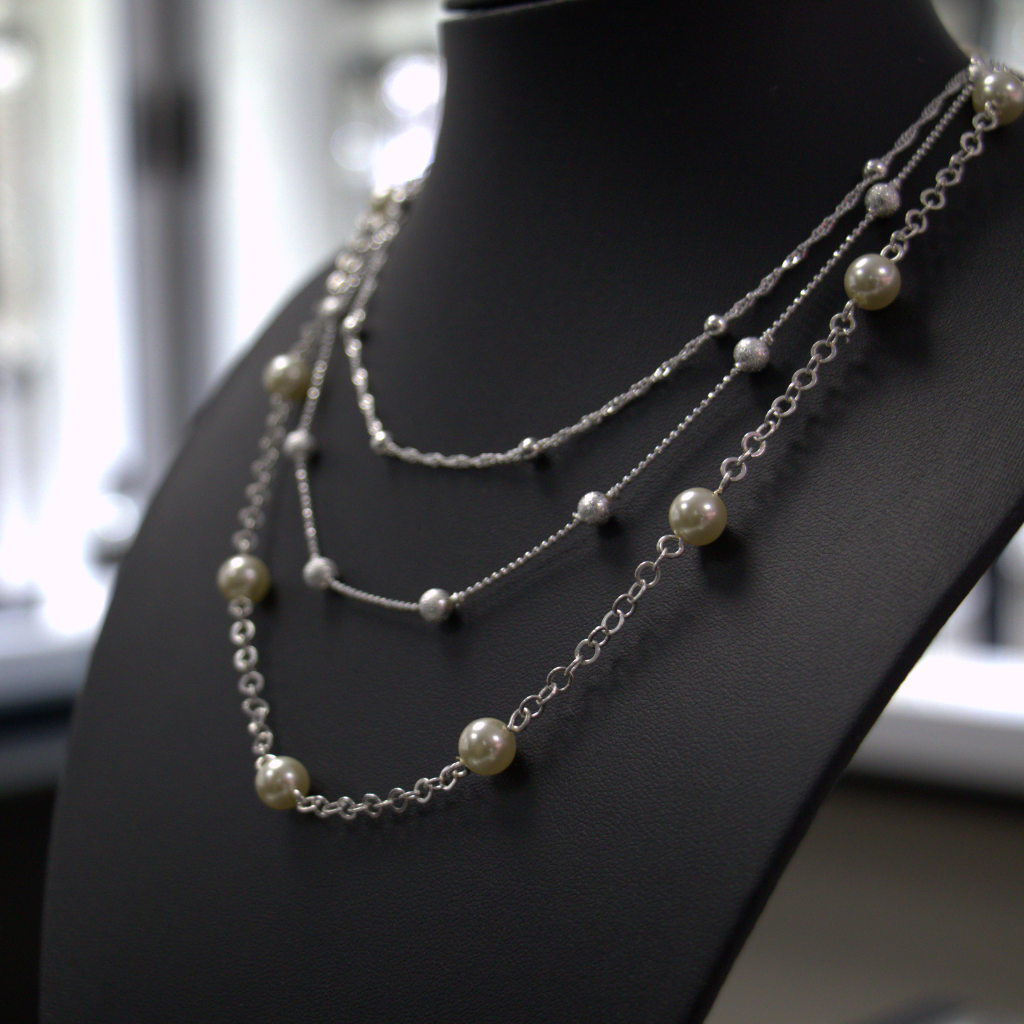 Lote de Collares de Plata con Perlas – Diseños Delicados